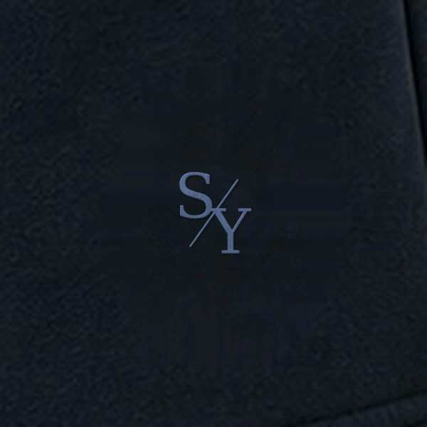 THE OFF-DUTY French Navy SY monogram embroidery detail